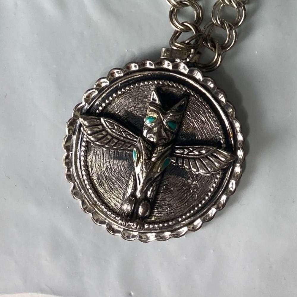 Vintage Silver Tone Thunderbird Totem Pendant Necklace Double Link Curb Chain